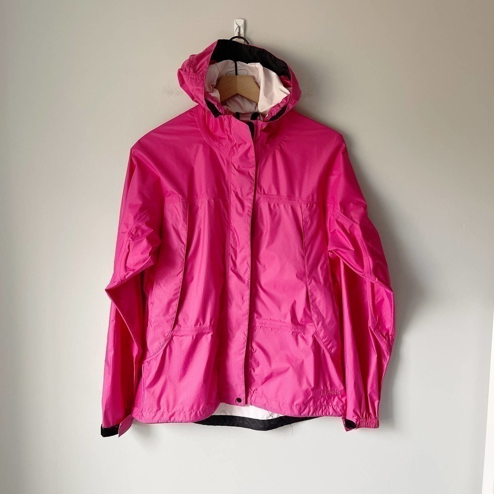 L.L. Bean Women's Pink Hooded Rain Jacket Size Small